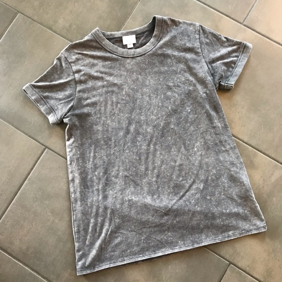 LuLaRoe Tops - LuLaRoe Acid Wash Liv LuLaRoe Tops - LuLaRoe Acid Wash Liv